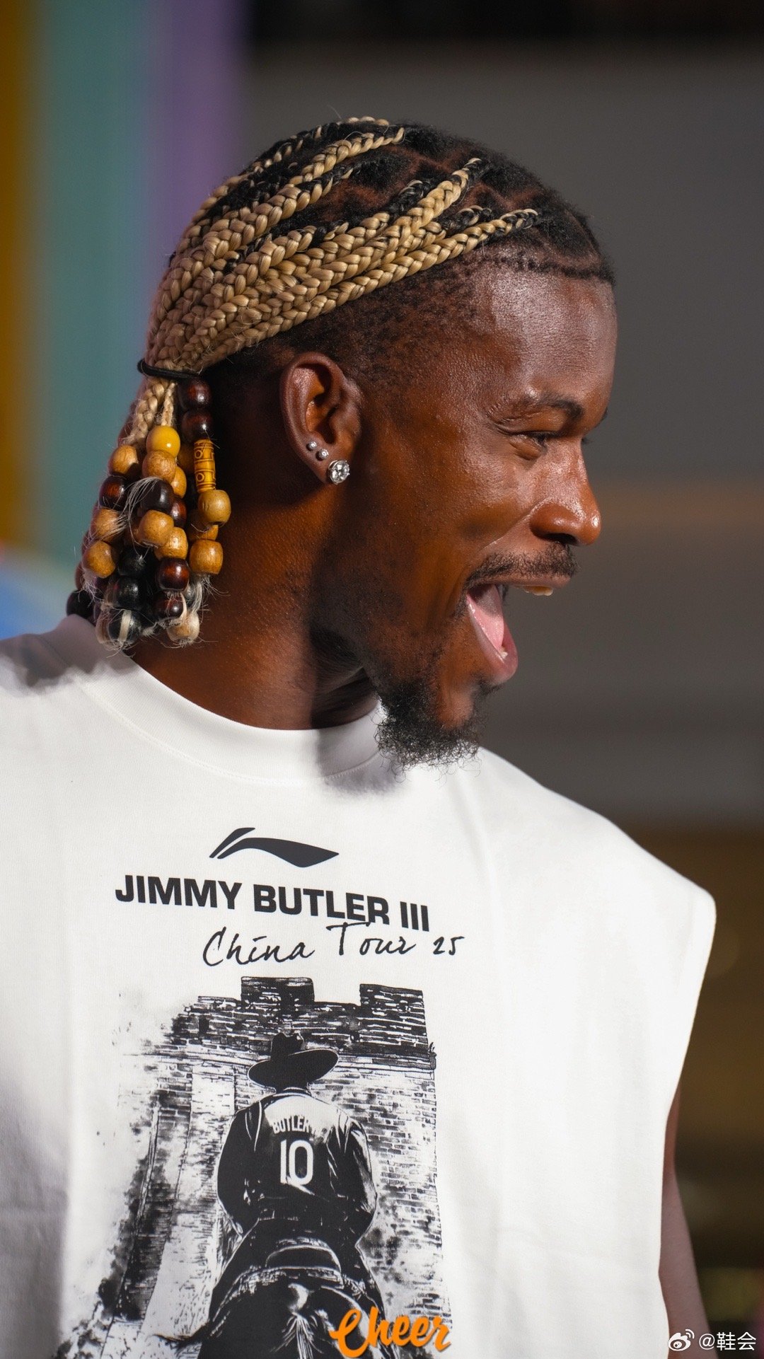 PG-巴特勒回归赛场，连败首场状态亮眼，独行侠观众沸腾！的简单介绍